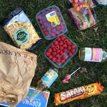Birkelunden - Birkelunden er bra for piknik! - Parks Near Me - Oslo, 03 Birkelunden - Birkelunden er bra for piknik! - Parks Near Me - Oslo, 03