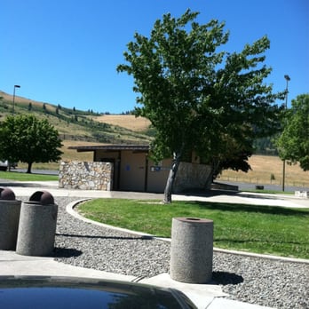 Rest Stop - Rest Stops Near Me - La Grande, Oregon