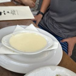 Poe's Tavern - Queso