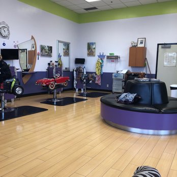 Cool Tops Cuts for Kids - Fun environment - Kids Hair Salons Near Me - Pleasant Hill, California
