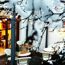 Siass Tortenatelier - Innenhof im Winter