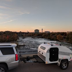 Music City RV - Little Guy was bought new from a dealer near Niagra Falls and driven straight to its home in TN!