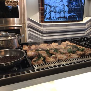 Sub Zero Wolf and Cove Showroom -  Costa Mesa - Appliances Near Me - Costa Mesa, California