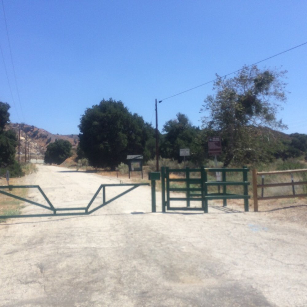 Elsmere Canyon - Hiking Near Me - Santa Clarita, California