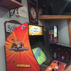 The Boatmans Bar And Grill - Game area ?