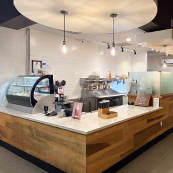 7 Leaves Cafe - Counter - Coffee & Tea Near Me - Costa Mesa, California