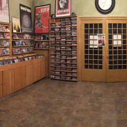 Lobby of the theatre! Lobby of the theatre!