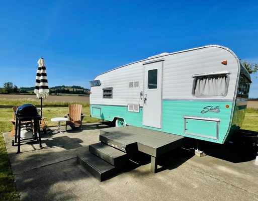 The Vintages Trailer Resort by null