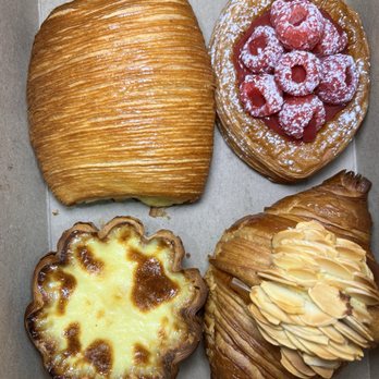 Tangssant Viennoiserie - Cafes Near Me - Toronto, Ontario Tangssant Viennoiserie - Cafes Near Me - Toronto, Ontario