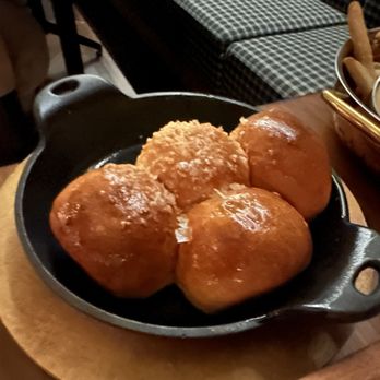 Stock & Bond - Buttered rolls - Steakhouses Near Me - Minneapolis, Minnesota Stock & Bond - Buttered rolls - Steakhouses Near Me - Minneapolis, Minnesota