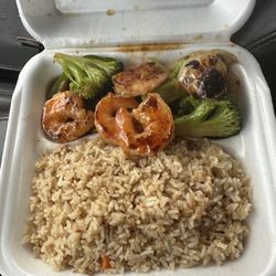 Phoenix Express - Phoenix Express is one of my go to places for lunch. Teriyaki Shrimp is my favorite.