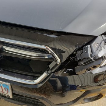 Bloomington Collision Repair - 2019 Subaru Outback Pre-Repair - Body Shops Near Me - Bloomington, Illinois