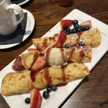The Woodbury - Candied Bacon Crepes - New American Near Me - Columbus, Ohio