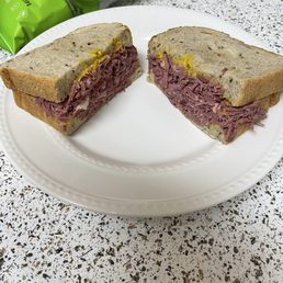 Warm corned beef on rye with mustard.