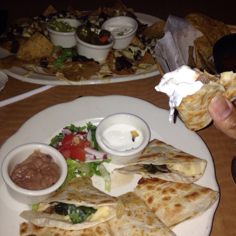 Cesar's Killer Margaritas - Broadway - Spinach quesadilla. It's not on the menu presented at the table but it's on their website's menu. - Mexican Near Me - Chicago, Illinois