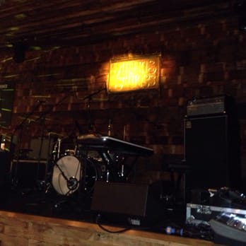 Albert's Schloss - Bars Near Me - Manchester, XGM