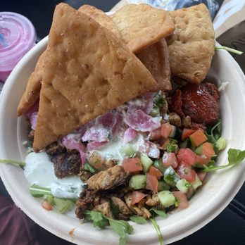 CAVA - Mediterranean Near Me - Pasadena, California