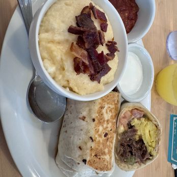 Eggs Up Grill - Carne Asada Breakfast Burrito - Breakfast & Brunch Near Me - Orlando, Florida Eggs Up Grill - Carne Asada Breakfast Burrito - Breakfast & Brunch Near Me - Orlando, Florida