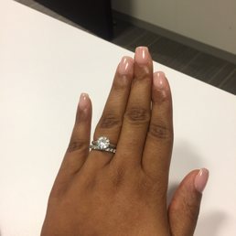 SNS on real nails!! Perfect! Not too think not thin. SNS on real nails!! Perfect! Not too think not thin.