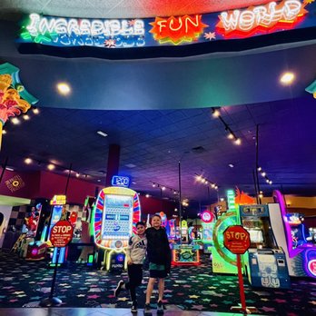 John's Incredible Pizza - Riverside - Arcade - Arcades Near Me - Riverside, California
