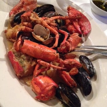 Patrizia's - Williamsburg - seafood platter - Pizza Near Me - Brooklyn, New York