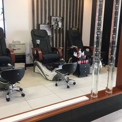 Finger Promise - Pedicure area