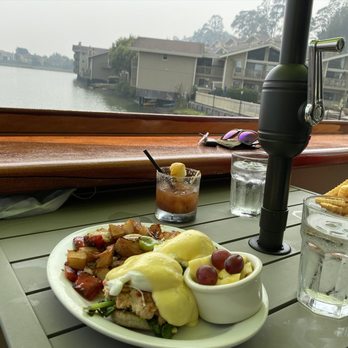 Lighthouse Bar & Grill - Crab Benedict - Venues & Event Spaces Near Me - Mill Valley, California Lighthouse Bar & Grill - Crab Benedict - Venues & Event Spaces Near Me - Mill Valley, California