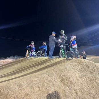 Black Mountain Bmx Raceway - Beginner clinic - Recreation Centers Near Me - Phoenix, Arizona Black Mountain Bmx Raceway - Beginner clinic - Recreation Centers Near Me - Phoenix, Arizona