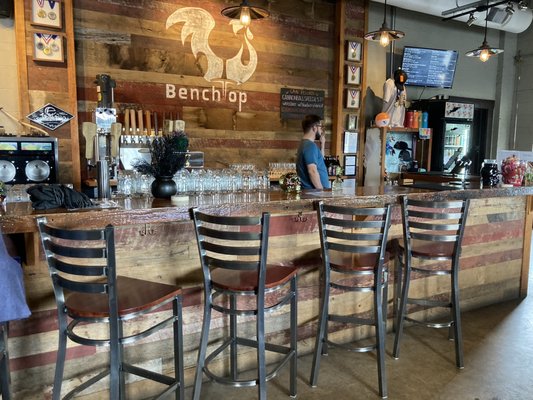 Benchtop Brewing Company by null