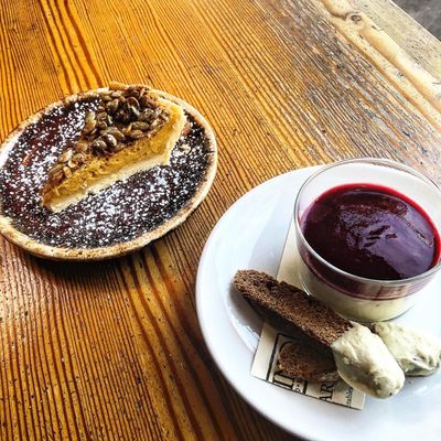 Fino Bistro & Pizzeria by null