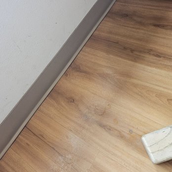 Best Western Hermiston Inn - Water stain from ac again - Hotels Near Me - Hermiston, Oregon