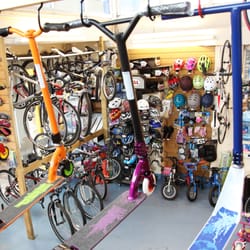 Belhaven Bikes - Belhaven Bikes, Dunbar, East Lothian. Freestyle stunt scooters.