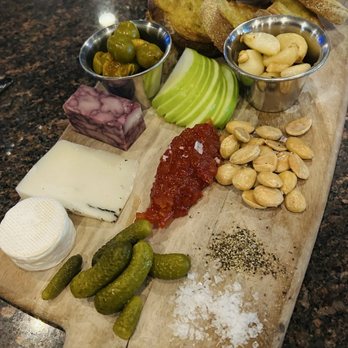 Modern Corner Grill - Cheese Board - Steakhouses Near Me - Scottsdale, Arizona