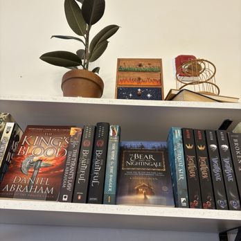 Baileys Book Nook - Used Bookstore Near Me - Redding, California Baileys Book Nook - Used Bookstore Near Me - Redding, California