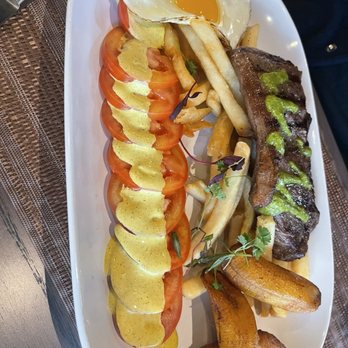 Chicha Peruvian Kitchen Midtown - Bistec a Lo Pobre - Peruvian Near Me - Sacramento, California