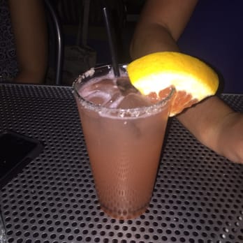 Lyon Hall - Grapefruit cocktail - Brasseries Near Me - Arlington, Virginia