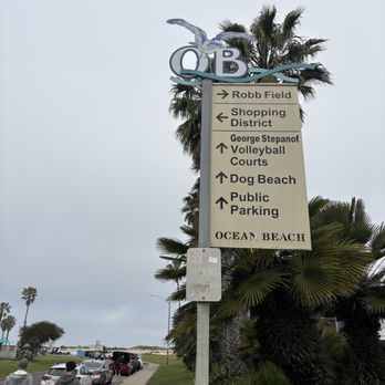 Ocean Villa Inn - Signage outside hotel on walk to dog beach- 3 minutes away! - Hotels Near Me - San Diego, California Ocean Villa Inn - Signage outside hotel on walk to dog beach- 3 minutes away! - Hotels Near Me - San Diego, California