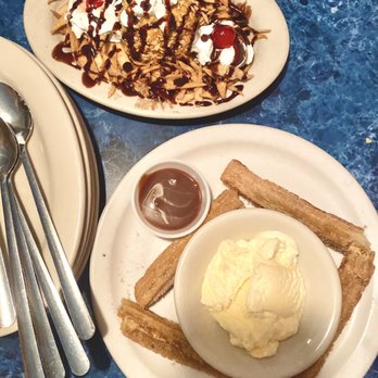 Cinco De Mayo Mexican Restaurant - Fried ice cream (top) and churros with ice cream (bottom) - Mexican Near Me - Nashville, Tennessee Cinco De Mayo Mexican Restaurant - Fried ice cream (top) and churros with ice cream (bottom) - Mexican Near Me - Nashville, Tennessee