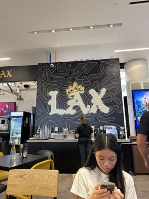 Crowns LAX by null
