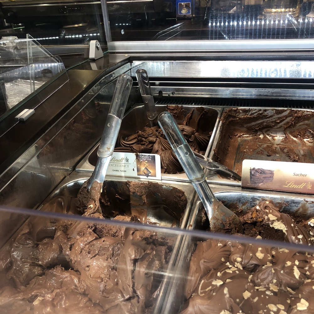 Lindt - Chocolatiers & Shops Near Me - Rome, RM