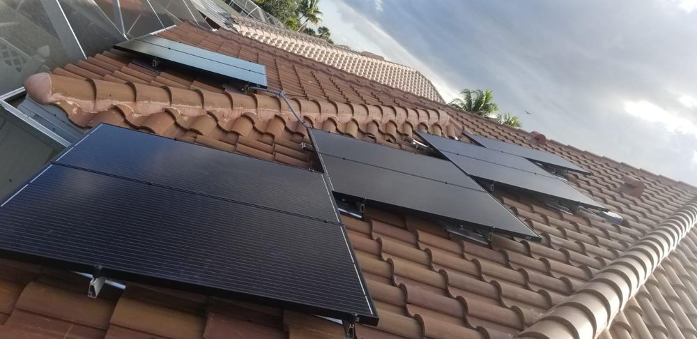 Slide of Solar Surfers