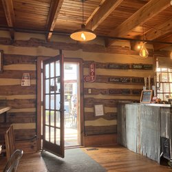 Wild Hare Cider Cabin - Entrance