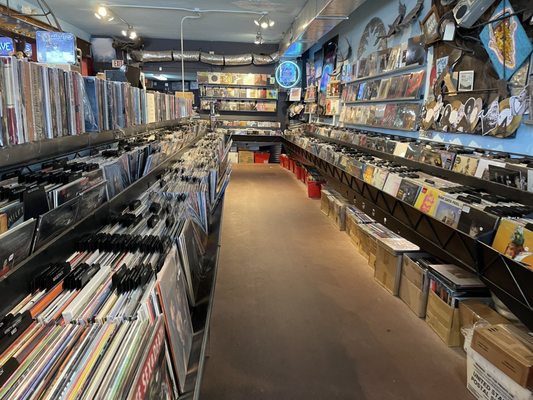 Park Ave CDs by null