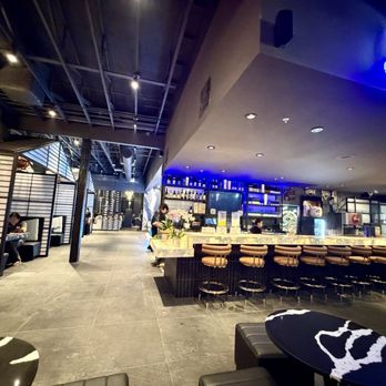Sea Wagyu House - Nice and clean dining room! - Barbeque Near Me - Milpitas, California