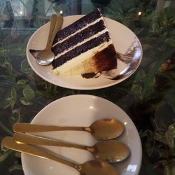 Mosia Cafe - Black Velvet Cake