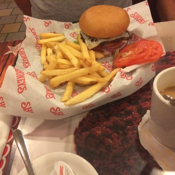 Shoney's - Breakfast & Brunch Near Me - Summersville, West Virginia