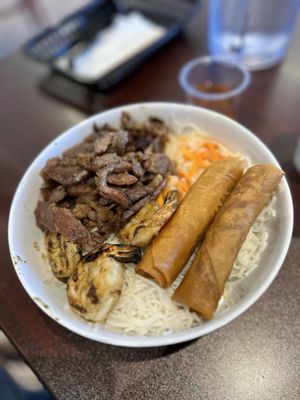 Pho Thanh Huong by null