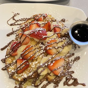 Triple A Cafe - French toast with banana and strawberries - Breakfast & Brunch Near Me - Fort Worth, Texas Triple A Cafe - French toast with banana and strawberries - Breakfast & Brunch Near Me - Fort Worth, Texas