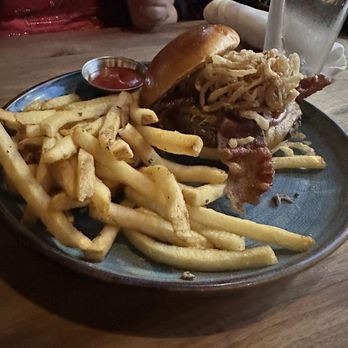 Eureka! - Cowboy Burger - American Near Me - Santa Clara, California Eureka! - Cowboy Burger - American Near Me - Santa Clara, California