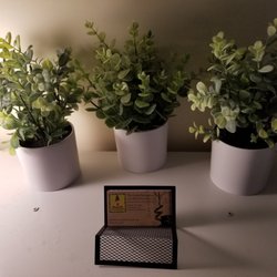 The Little Bohemian - Always have your business card ready for clients!